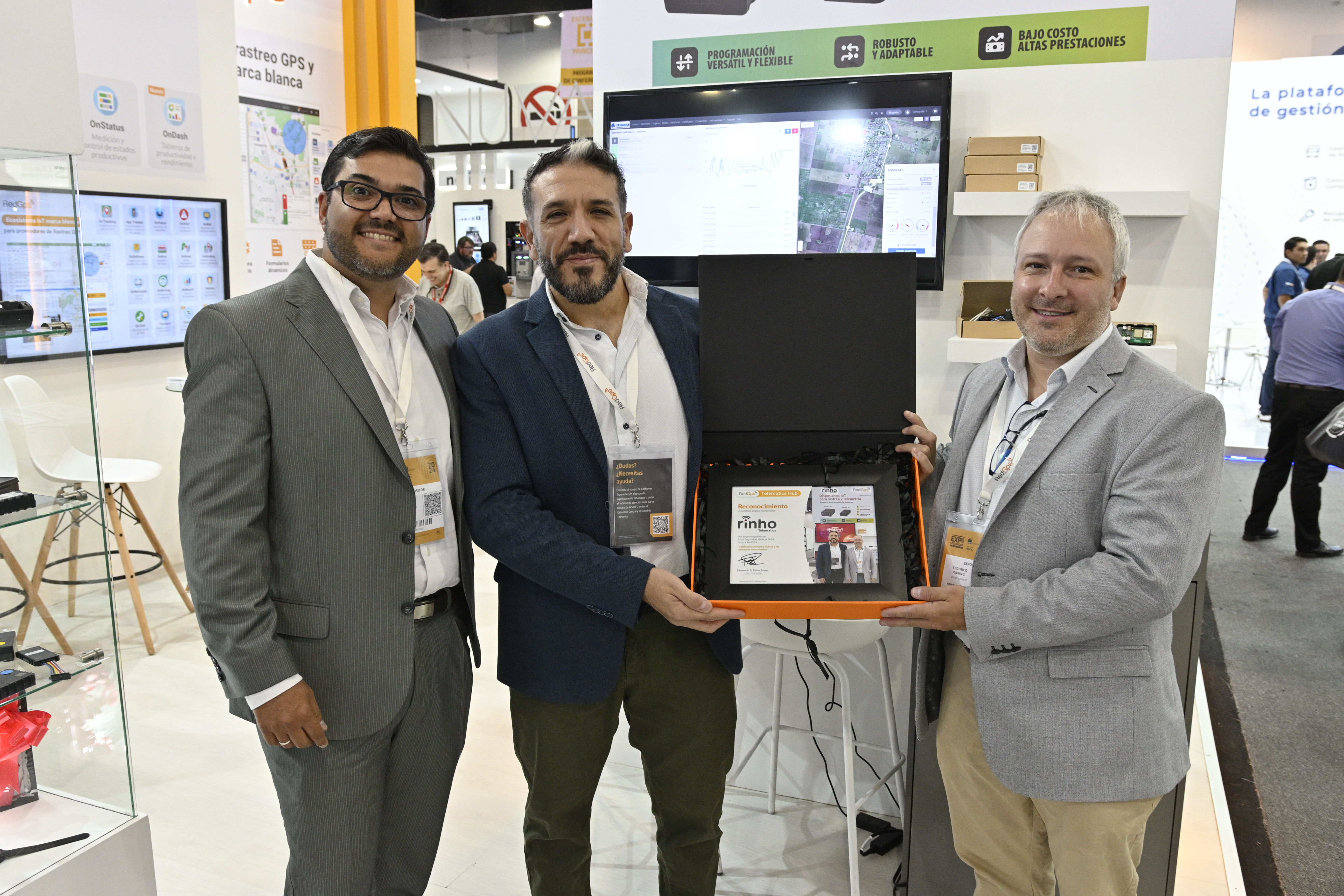 Colaboración entre Rinho Telematics y RedGPS en el evento